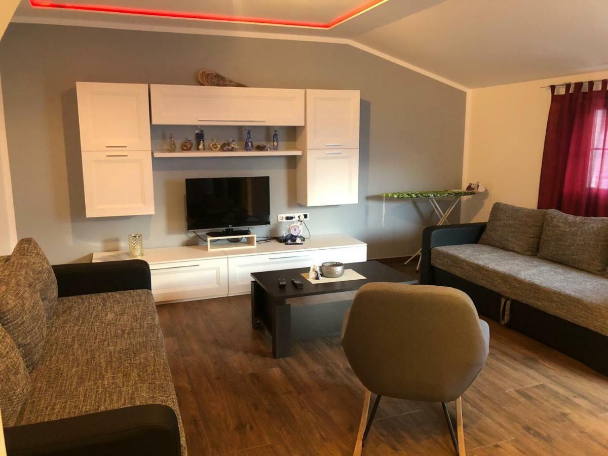Apartment Jopa Šibenik Esterno foto